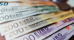 سعر اليورو مقابل الجنيه المصري اليوم الاثنين 2-6-2025 في البنوك