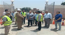 نائب محافظ الجيزة يتفقد مشروعات الصرف الصحي في مركز أبو النمرس