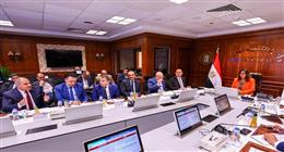وزيرة التنمية المحلية: وضع تصور شامل لتبسيط وتوحيد إجراءات ترخيص المحال