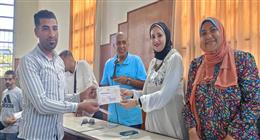 حي العجمي بالإسكندرية يحتفل بتسليم شهادات محو الأمية لـ50 من الدارسين