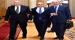 مصر والجزائر وتونس تدعو الأطراف الليبية إلى الالتزام بأقصى درجات ضبط النفس