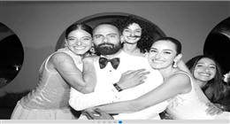 أول ظهور لشقيقات أمينة خليل في حفل زفافها (صور)