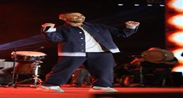 أحمد سعد يكشف عن صور من أولى حفلاته بعد أداء فريضة الحج