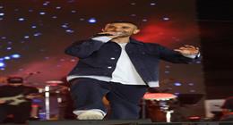 غنى باللهجة العراقية.. أحمد سعد يحيي حفلا ضخما في بغداد (صور)