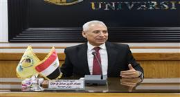 رئيس جامعة المنيا يعقد لقاء موسعا مع ممثلي الطلاب الوافدين من مختلف الجنسيات