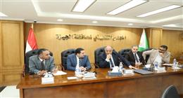 «التنمية المحلية» تناشد أصحاب المحال بالتوجه لمراكز التراخيص لتقنين أوضاعهم