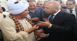 وزير الصناعة والنقل يتفقد محطة سكك حديد مصر برمسيس  