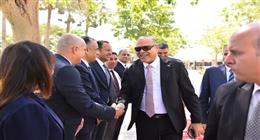 وزير العمل يخصص 600 منحة مجانية لتدريب الشباب في شركة الحفر المصرية