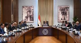 رئيس الوزراء يتابع خطط تطوير 7 فنادق تاريخية