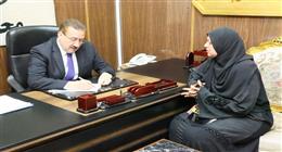 محافظ المنوفية يصرف مساعدات مالية ومواد غذائية للأسر الأولي بالرعاية 