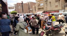 توافد طلاب الثانوية العامة 2025 على اللجان لأداء مادتي الدين والتربية الوطنية