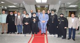 محافظ القليوبية يستقبل وفد مطرانية بنها للتهنئة بعيد الأضحى 