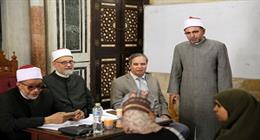 مدير الجامع الأزهر يتفقد دورة تأهيل الخريجين للعمل بالرواق الأزهري