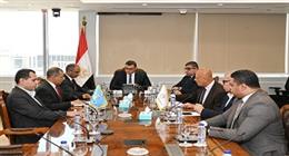 وزير الإسكان يوجه برفع كفاءة محطات معالجة الصرف المنزلي بالعاشر من رمضان