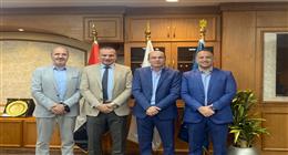 توقيع بروتوكول تعاون لنقل متحف نبيل درويش إلى «مبنى الزجاج» في تلال الفسطاط