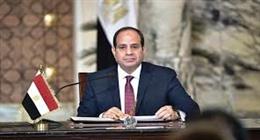 في لفتة إنسانية.. الرئيس السيسي يطمئن على إمام مُُصاب بصلاة العيد ويكلف بعلاجه الفوري
