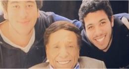 فيديو نادر.. عادل إمام يروي موقفا كوميديا بسبب أغنية لعبد الحليم حافظ