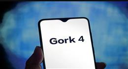 أطلقه إيلون ماسك.. ما مميزات نموذج «Grok 4» المنافس للذكاء الاصطناعي؟
