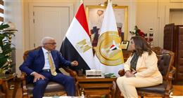 وزيرة التنمية المحلية تستعرض المشروعات الخدمية ضمن الخطة الاستثمارية بشمال سيناء