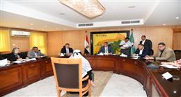 محافظ الفيوم يوجه بتوفير الرعاية الطبية والعلاج على نفقة الدولة لعدد من الحالات المرضية
