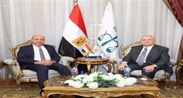   رئيس مجلس الدولة يشيد بالخطة الشاملة لتحديث المطارات المصرية