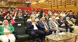 محافظ المنيا: المدارس الحقلية تدعم الفلاح وتزيد إنتاجية المحاصيل 