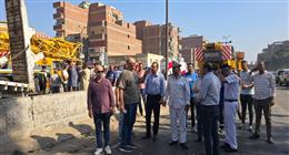 بعد انهيار كوبري مشاة طوخ جزئيا.. محافظ القليوبية: توفير مسارات مرورية بديلة 