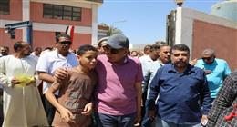 محافظ المنيا يوجه بحل شكاوى المواطنين وتخفيف الأعباء عن الأهالي