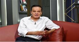 ماذا قال له مبارك والبابا شنودة؟.. يوسف معاطي يكشف أسراره في «واحد من الناس» اليوم