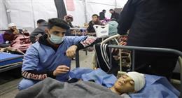 مدير الفريق الطبي المتنقل في غزة: 1 من بين كل 7 أطفال يعاني من سوء التغذية الحادة