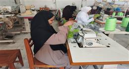 «تعليم الإسكندرية» تبدأ في تصنيع الزي المدرسي خلال الإجازة الصيفية