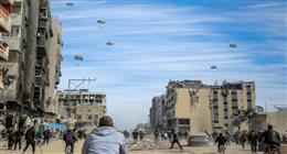 رئيس وزراء أستراليا: إسرائيل تنتهك القانون الدولي بحجب المساعدات عن غزة