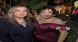 ظهور نادر لزوجة عادل إمام في حفل زفاف حفيدها
