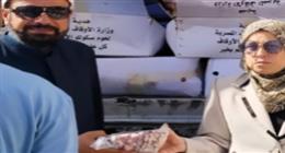 وكيل أوقاف مطروح يُسلِّم طني لحوم للأسر الأولى بالرعاية ضمن مشروع صكوك الأضاحي 