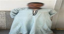 ضبط شخص ضرب طفلة وحاول سرقة قرطها الذهبي في أسيوط