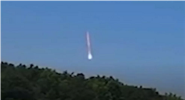 كشف طبيعة كرة نارية سقطت على منزل بأمريكا.. عمرها أقدم من الأرض