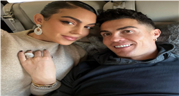 خاتم خطوبة جورجينا يسرق الأضواء.. أبرز مجوهرات عارضة الأزياء قبل الارتباط