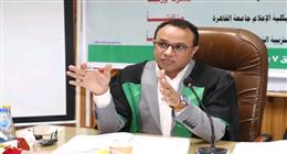 أستاذ بـ«إعلام القاهرة»: الذكاء الاصطناعي يتطلب صياغة قوانين لحماية الملكية الفكرية