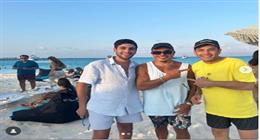 مصطفى قمر يهنئ عمرو دياب بألبومه الجديد: «هعملك أغنية مخصوص»