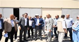 وزير الإسكان يتفقد محطة الصرف الصحي 12 بمنطقة الأندلس في التجمع الثالث