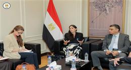 «الشراء الموحد» تبحث توطين الصناعات الحيوية مع «اليونيسف».. عرض تجربة تصنيع اللقاحات