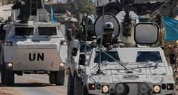 عاجل .. تصعيد خطير من إسرائيل على قوات «يونيفيل» جنوبي لبنان.. «دبابة» تطلق النار و«مسيرة» تلقي قنبلة