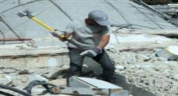 قوات الاحتلال تواصل التصعيد بالضفة الغربية.. إجبار الفلسطينيين على هدم المنازل