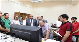 القائم بأعمال رئيس جامعة كفر الشيخ يتفقد اختبارات القدرات بكلية علوم الرياضة