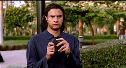 بعد 20 عاما على عرضه الأول.. فيلم الحاسة السابعة يعود للسينمات مرة أخرى