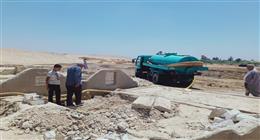 محافظ بني سويف يوجه بسرعة حل مشكلة تسرب المياه إلى محيط مقابر ميدوم