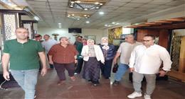 نائب رئيس جامعة بنها تتابع إجراءات الكشف الطبي على الطلاب الجدد
