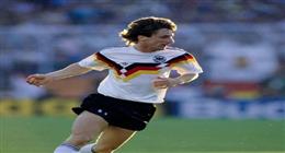 وفاة لاعب منتخب ألمانيا وبطل كأس العالم 1990 بعد صراع مع المرض 