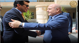  وزير الشباب والرياضة يهنئ رئيس النيابة الإدارية على تولي منصبه