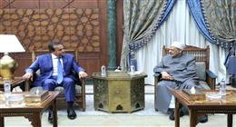 شيخ الأزهر: خدمة المرضى ورعايتهم من أشرف المهن وأعظم القربات إلى الله